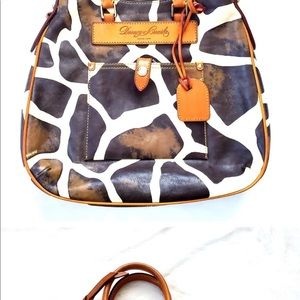 🌺FINAL PRICE🌺Dooney & Bourke Teardrop Hobo Crossbody Handbag